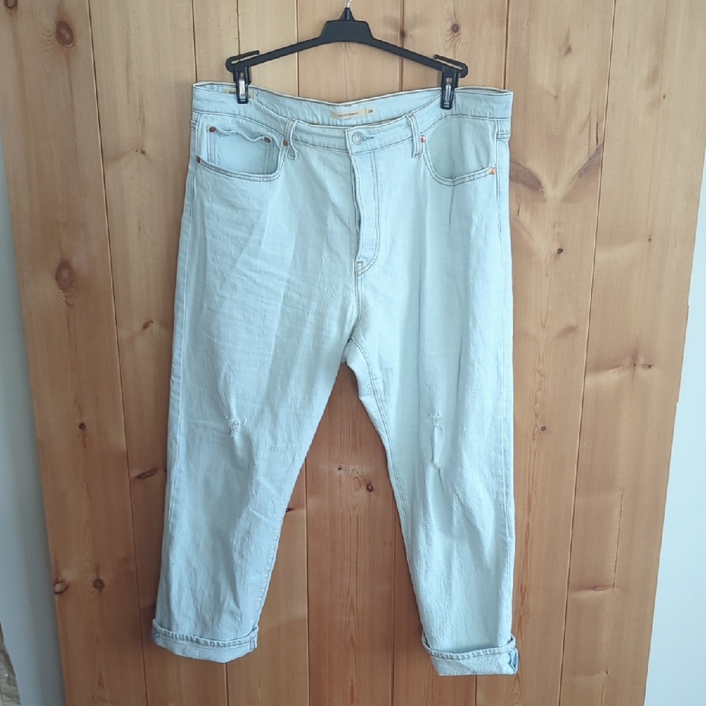 LEVI'S WEDGIE 34 Light Blue Denim Jeans